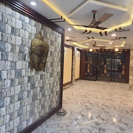 Divine Hotel & Banquet Hall Bhopal Bagian luar foto