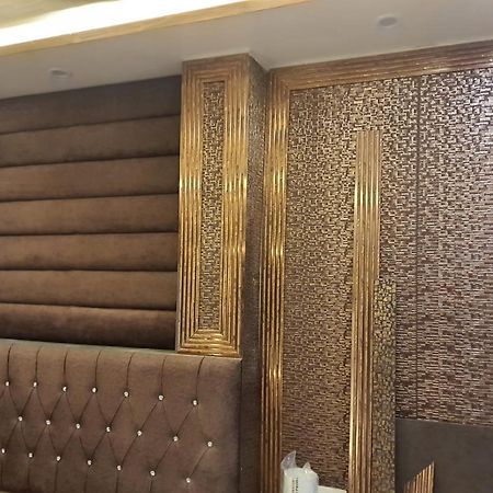 Divine Hotel & Banquet Hall Bhopal Bagian luar foto