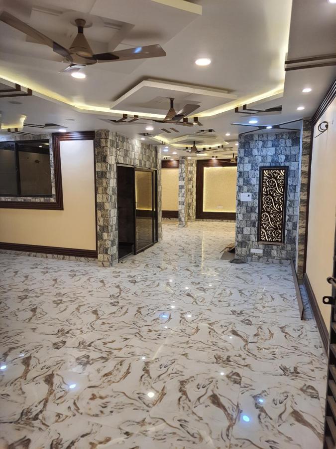 Divine Hotel & Banquet Hall Bhopal Bagian luar foto